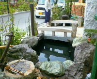錦鯉 造園,スーパーマリン 濾過,庭池 業者,錦鯉池 施工