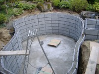 池 リフォーム,錦鯉池 ブロック積み