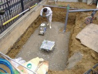 コンクリート池 錦鯉,池作り 業者,低水配管 錦鯉