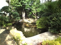 庭池 防水工事,庭池 FRP防水,池 水漏れ