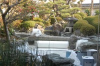 庭池 防水工事,庭池 FRP防水,池 水漏れ