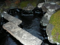 庭池 防水工事,庭池 FRP防水,池 水漏れ