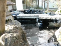 庭池 防水工事,庭池 FRP防水,池 水漏れ