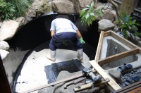 池 リフォーム,錦鯉池 改修,池用塗料 塗り方