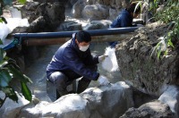 庭池 防水工事,庭池 FRP防水,池 水漏れ