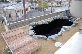 錦鯉 造園,スーパーマリン 濾過,庭池 業者,錦鯉池 施工