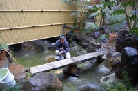 庭池 防水工事,庭池 FRP防水,池 水漏れ修理