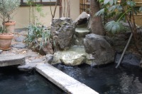 庭池 防水工事,庭池 FRP防水,池 水漏れ修理