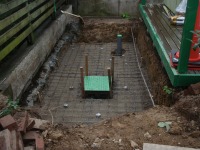 コンクリート池 錦鯉,池作り 業者,錦鯉池 低水配管