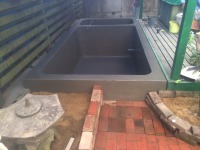 コンクリート池 錦鯉,池作り 業者,錦鯉池 左官