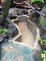 錦鯉池 作り,池 リフォーム,池 改修,庭池 業者