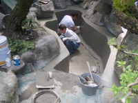 錦鯉池 作り,池 リフォーム,池 改修,庭池 左官