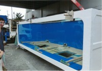 窓付水槽 アロワナ,5000水槽 アロワナ,FRP水槽 窓付,