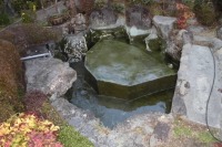 庭池 防水工事,庭池 FRP防水,池 水漏れ修理