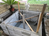 コンクリート池 錦鯉,池作り 業者,錦鯉池 作り