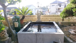 錦鯉の飼える池新設工事
