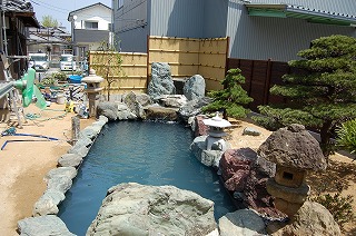 錦鯉 造園,庭池 錦鯉,造園 池,錦鯉池 作り